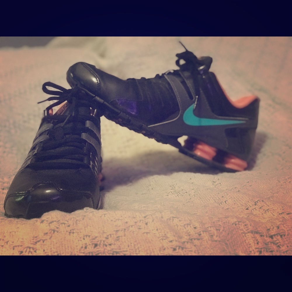 Nike Women’s Shox